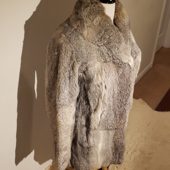 Fur  jacket - Picture 6 of 16